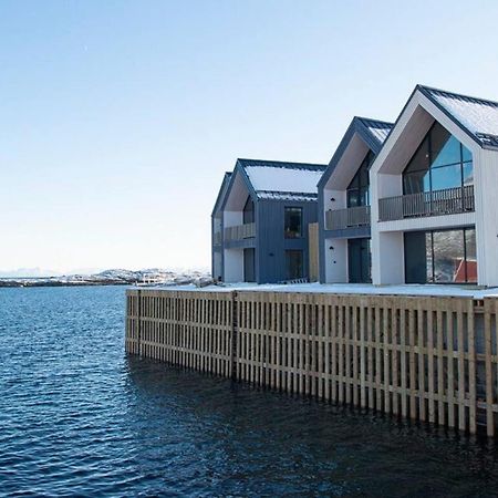 Ny Leilighet I Henningsvaer! Extérieur photo