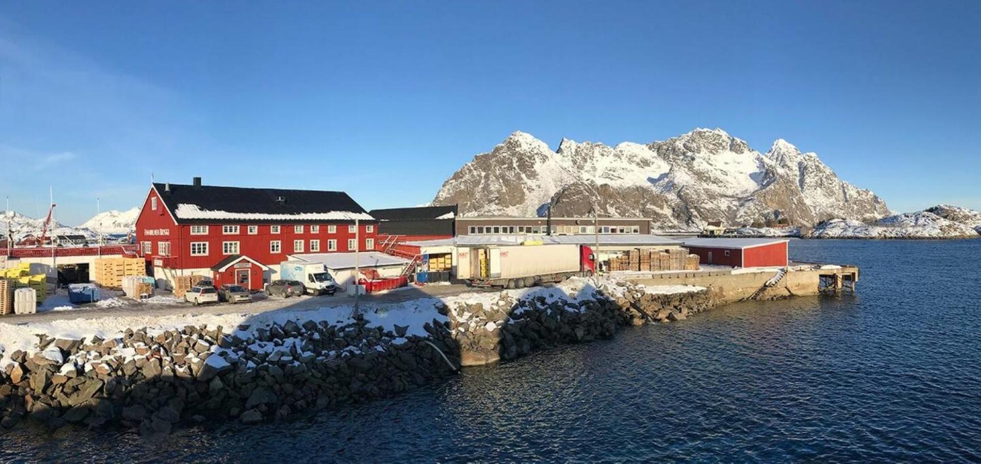 Ny Leilighet I Henningsvaer! Extérieur photo